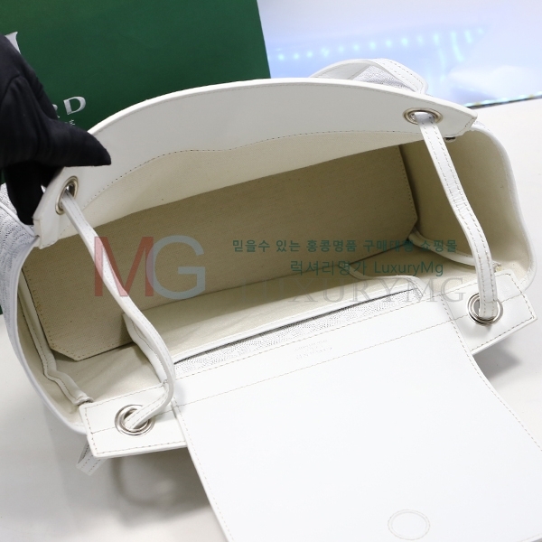 ���ߵ� �翡�� ����� ũ�ν��� GY3259-A-8