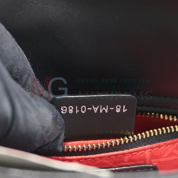 ��� ���̵�� �̴� 20SS84001-A-1
