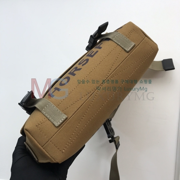 ������ �޽��� ũ�ν��� 422181-A-1