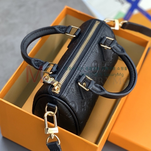 ���̺��� ���׷� ���ǵ� �ݵѸ��� M82450
