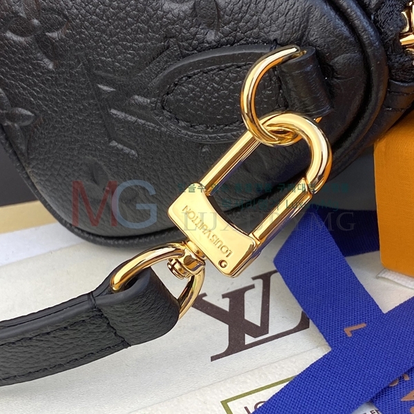 ���̺��� ���׷� ���ǵ� �ݵѸ��� M82450
