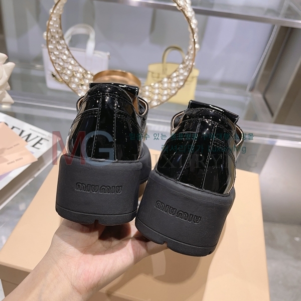  �̿�̿� ���� 32M50191
