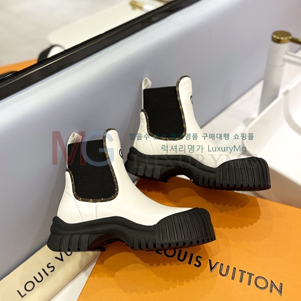 ���̺��� ��Ŭ���� LV57732-4