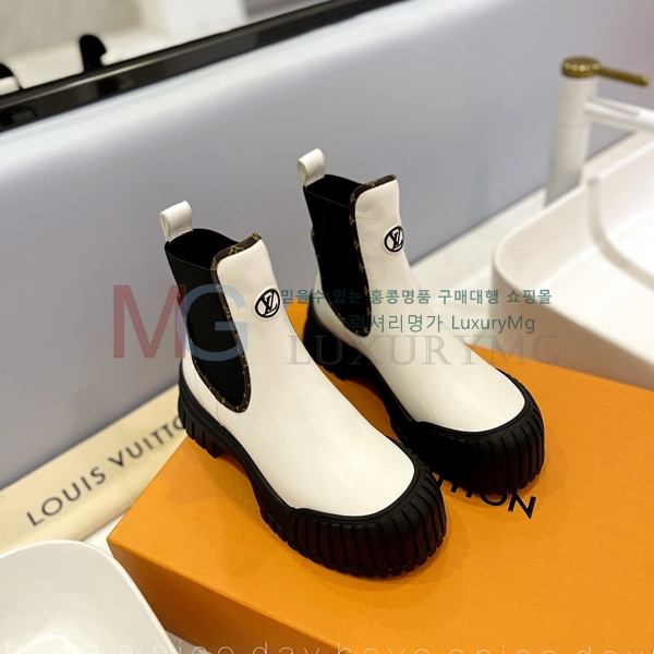 ���̺��� ��Ŭ���� LV57732-4