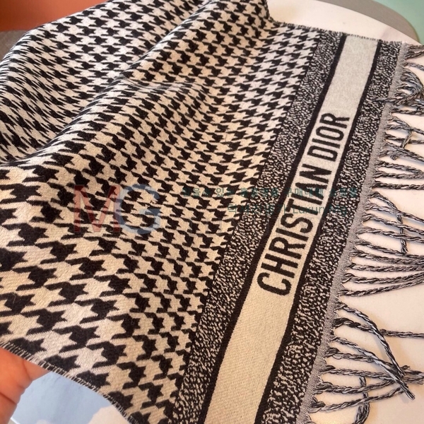 ��� 30 ������ ���÷� DI827420