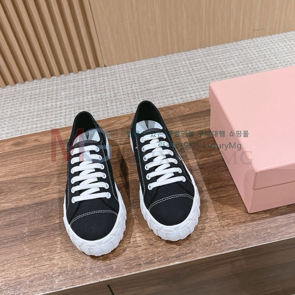 �̿�̿� ���� ����Ŀ�� HK550698872