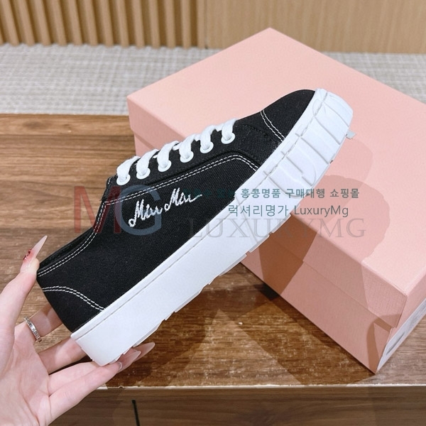 �̿�̿� ���� ����Ŀ�� HK550698872