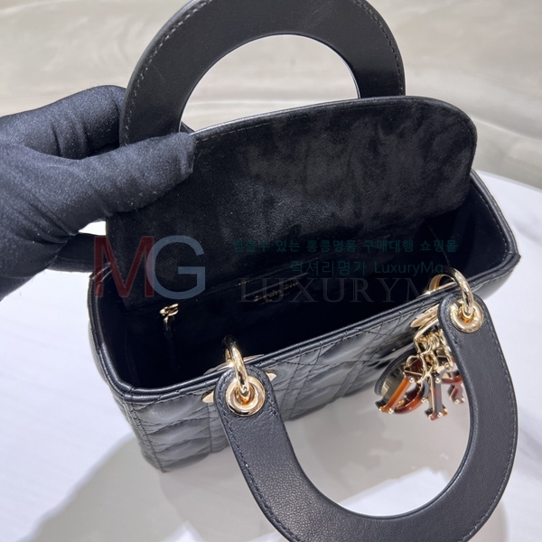 ��� ���� ���̵�� M66604-1