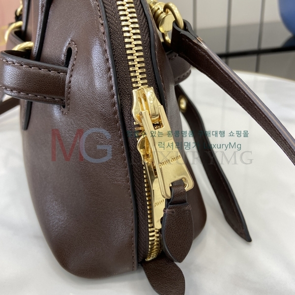�̿�̿� �ƹ�Ƣ�� ���� ���� ž�ڵ� �� 5BB169-2