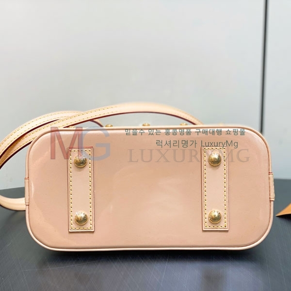 ���̺��� x TM �˸� BB �ڵ�� M53152-50