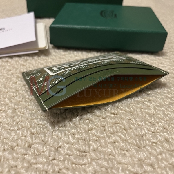  ���ߵ� ī�� Ȧ�� GYD-233-101