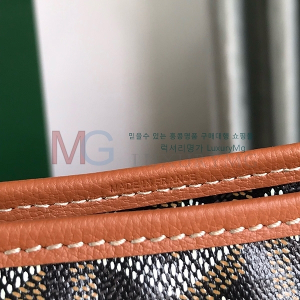 ���ߵ� ȣ���� G02023-10