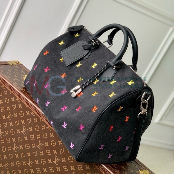 ���̺��� ���ǵ� ����Ʈ �ݵѸ��� 40 M14136