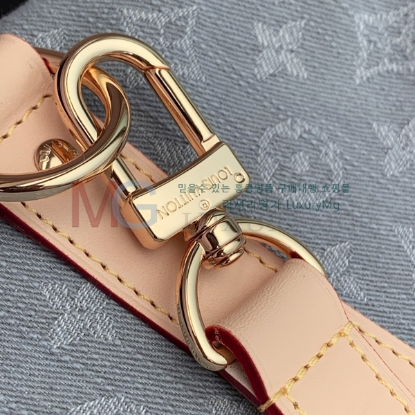 ���̺��� Ű�� �ݵѸ��� 45 M13748-10