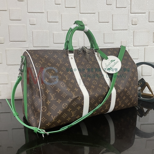 ���̺��� Ű�� �ݵѸ��� 50 M13926