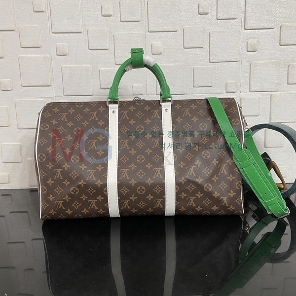 ���̺��� Ű�� �ݵѸ��� 50 M13926