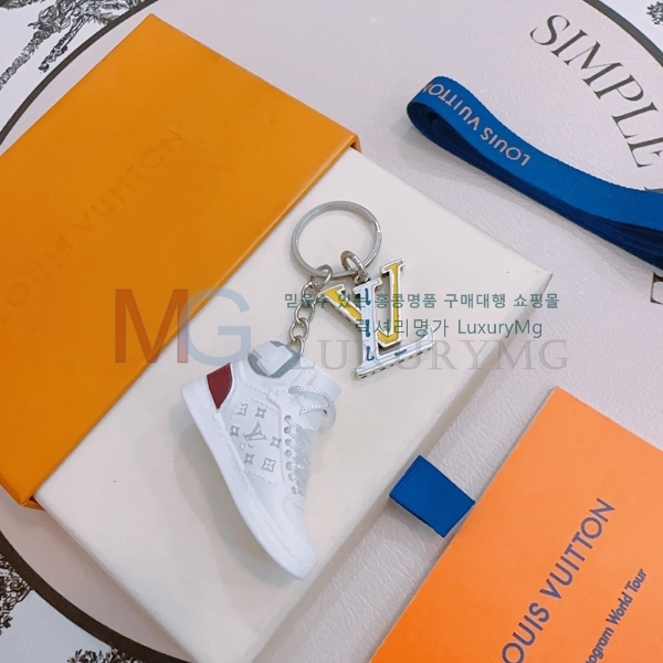 ���̺��� ŰȦ�� LV0722357-1
