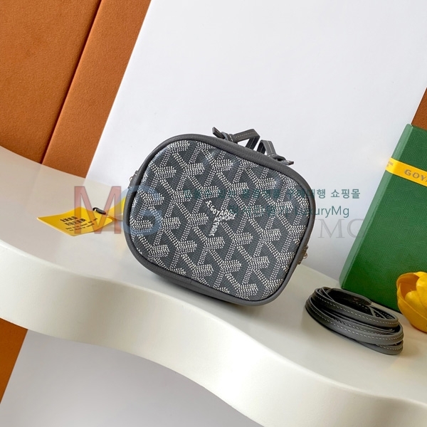 ���ߵ� �ڶ� �÷� �̴� ��Ŷ�� 33033-6