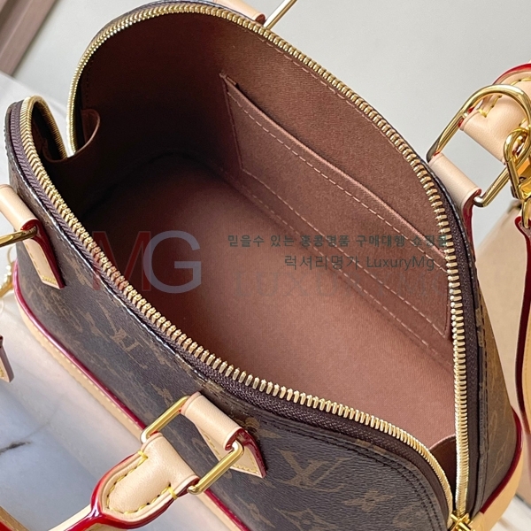 ���̺��� ���׷� �˸� BB M53152-1100