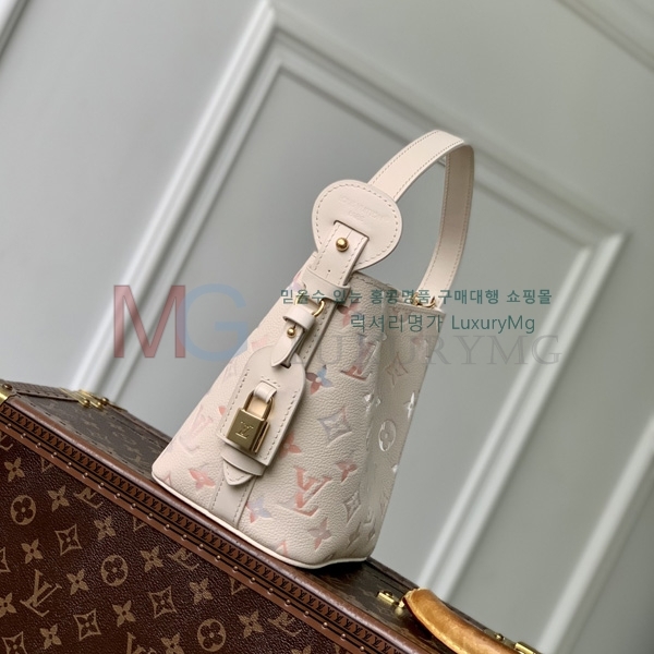 ���̺��� ���� BB M25673-1