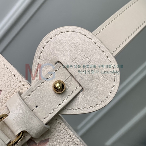 ���̺��� ���� BB M25673-1