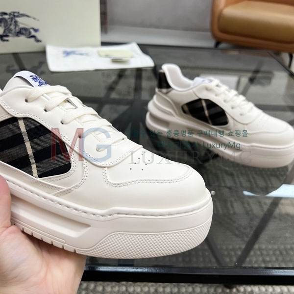 ���� ������ ����Ŀ�� 4BU669032