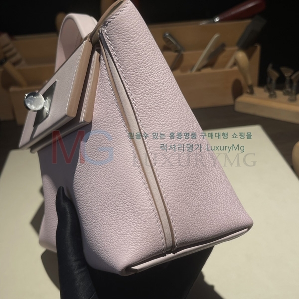 �����޽� 2424 21�� �̴� H541011-3