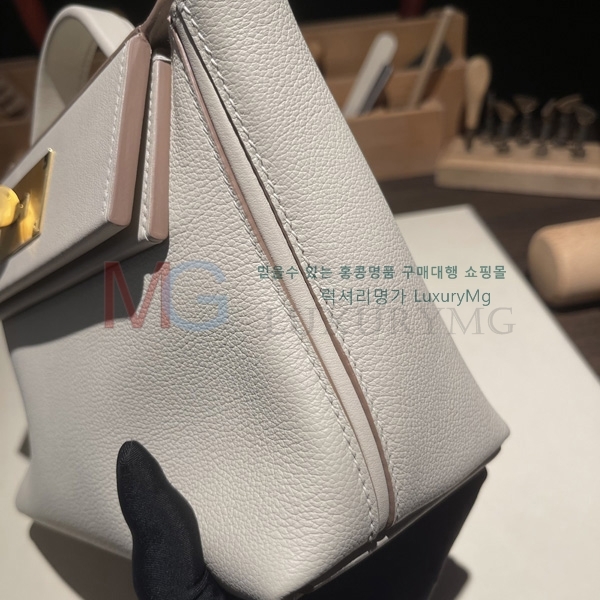 �����޽� 2424 21�� �̴� H541011-4