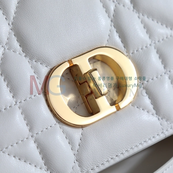 ��� ���� ���̵�� M556600-1