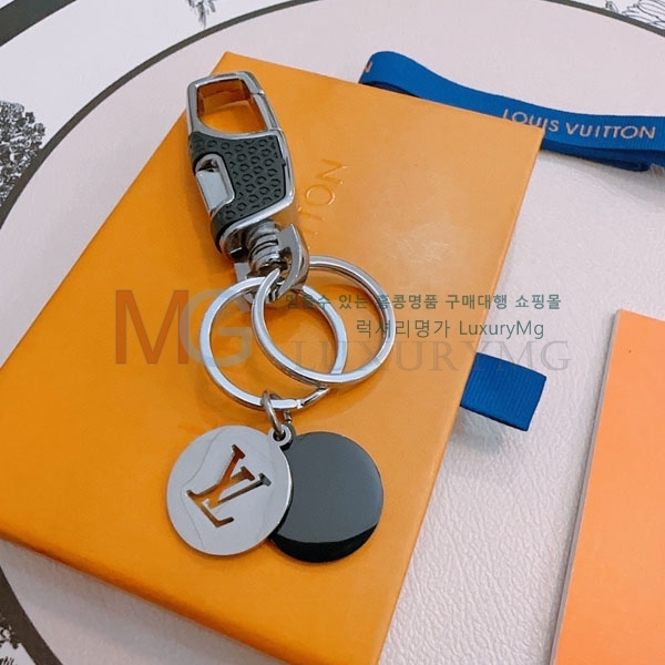 ���̺��� ŰȦ�� LV075895