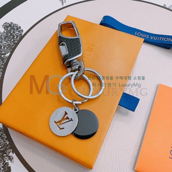 ���̺��� ŰȦ�� LV075895