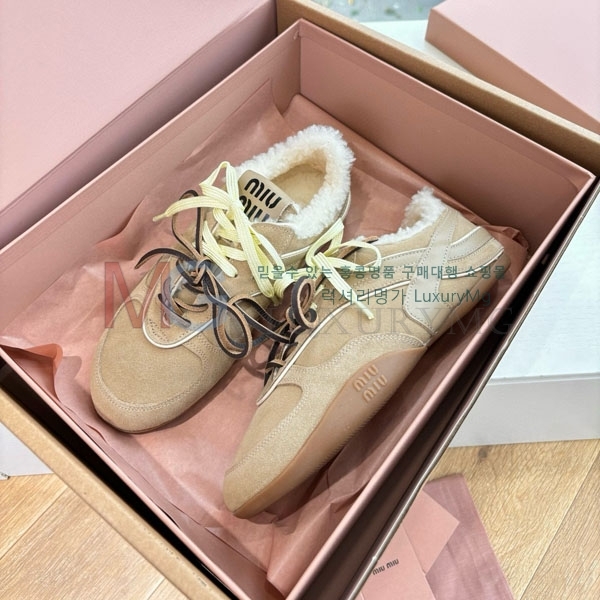 ���� �̿�̿� ����Ŀ�� M2211789
