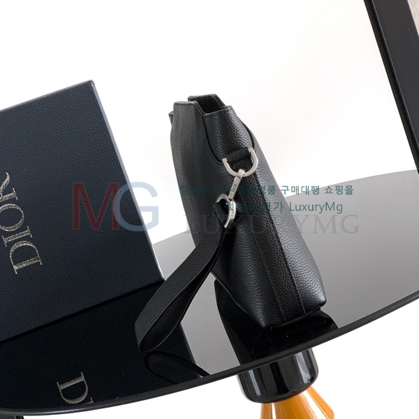 ��� �븣���� A5 Ʈ���̾ޱ� Ŭ��ġ �Ŀ�ġ 2LLCA606-1