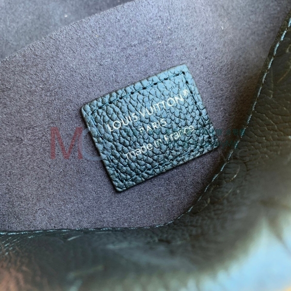 ���̺��� ����Ʈ ũ�ν���  M27048-1