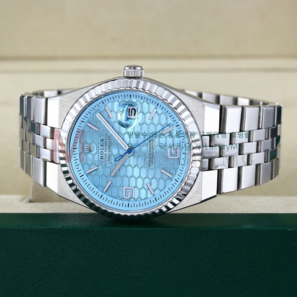 �η��� �ð� R05770-3
