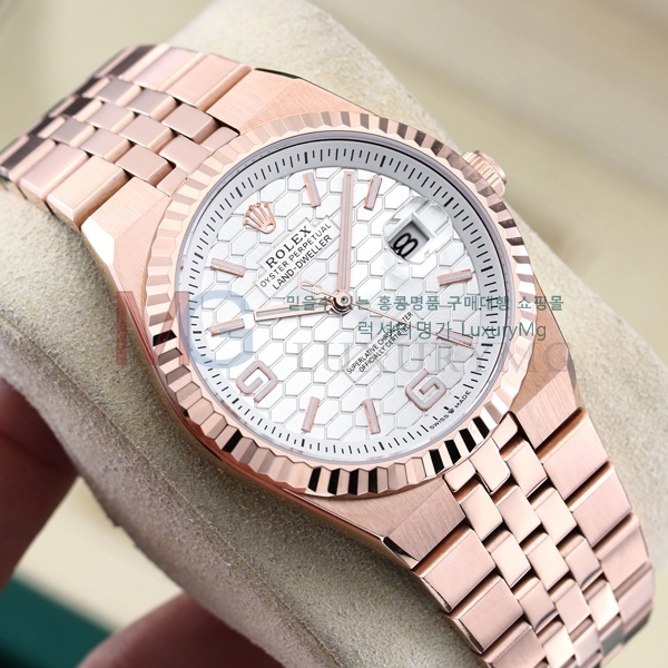 �η��� �ð� R05770-4