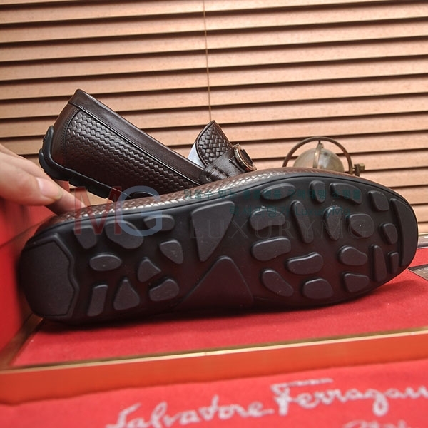 ���� �䷹���� ���� F2E38336-1
