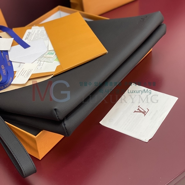 ���̺��� ����ũ���� �Ŀ�ġ M25943-201