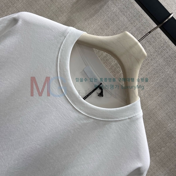 ���� ����� ���� Ƽ���� PRA04633-8