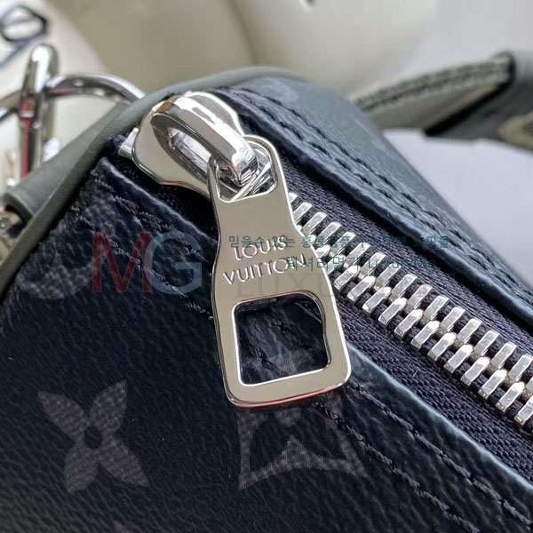 ���̺��� Ű�� �ݵѸ��� 25 M28638-1