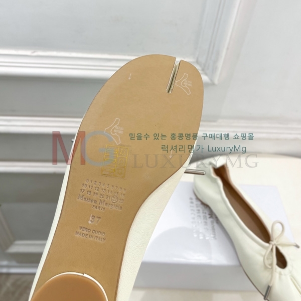  �������������� �÷����� ���� MZ206690-3